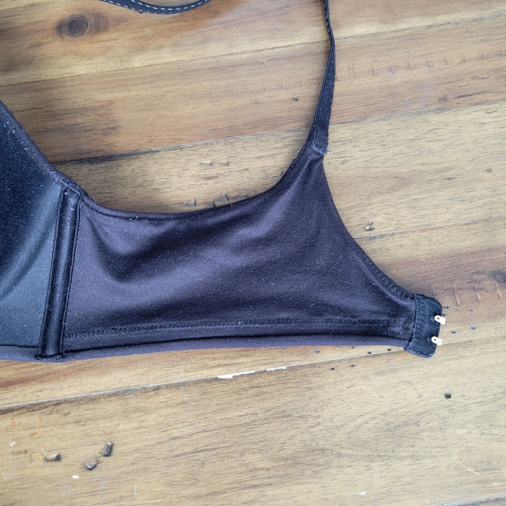Maidenform 34C BLACK - Comfort Devotion Extra Coverage Shaping Lift Wireless Bra - Picture 8 of 9